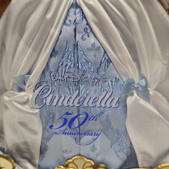 Walt Disney's 50th Anniversary Cinderella Collector Doll 1999 Mattel 26291 NEW - Picture 4 of 8